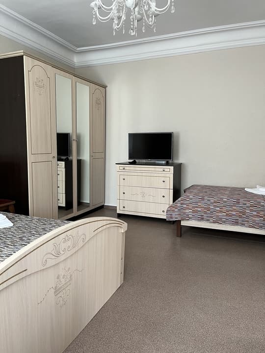 /rooms/4-1/1.jpg